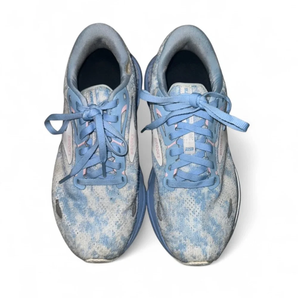 Brooks Adrenaline GTS 23 Women's 7.5 Running Shoes Blue Pink White‎ Tie Dye